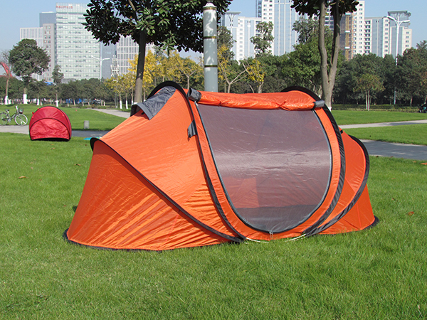 Orange pop‑up tent park